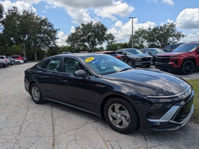 2025 Hyundai SONATA SE