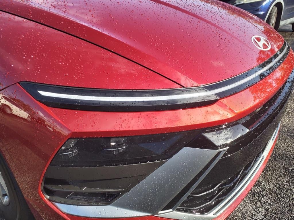 2025 Hyundai SONATA SE