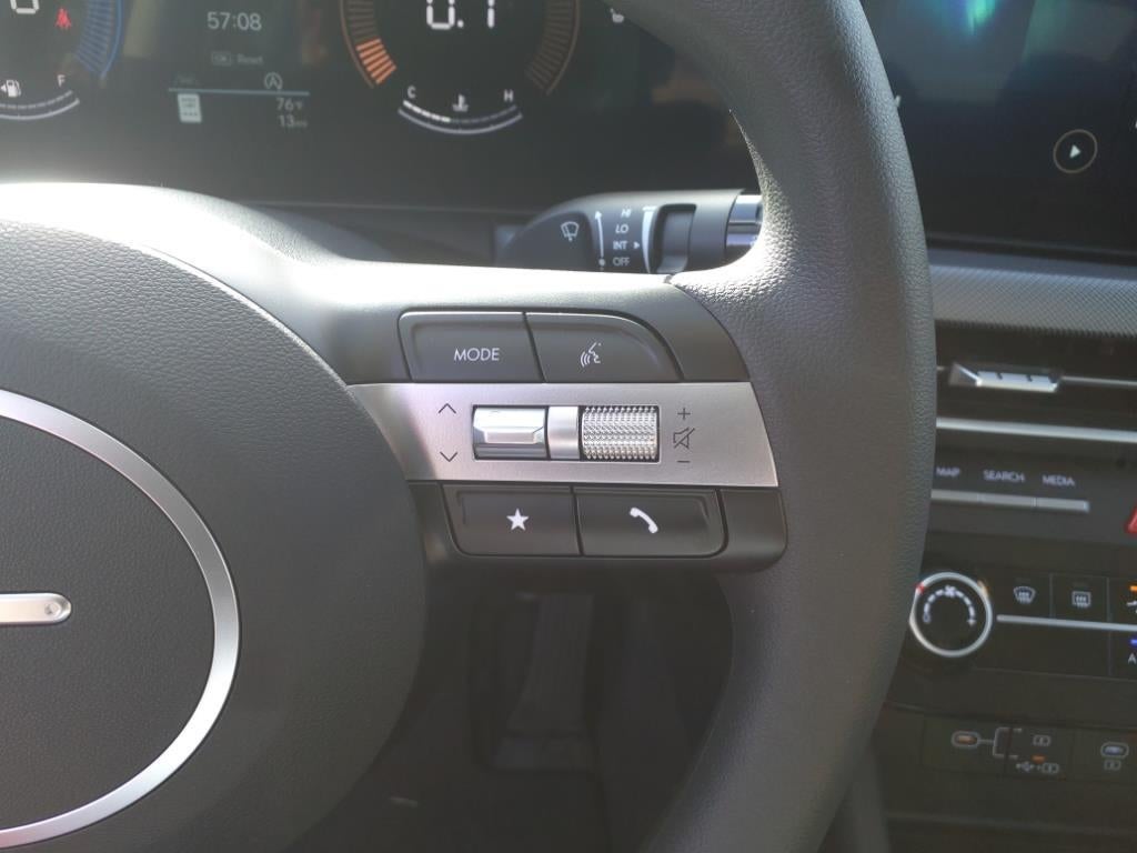 2025 Hyundai SONATA SE