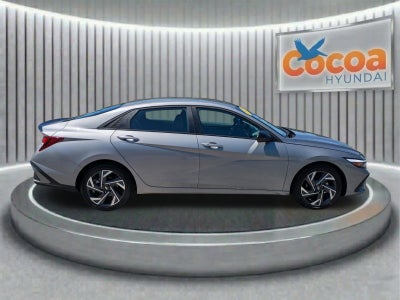 2025 Hyundai ELANTRA SEL Sport