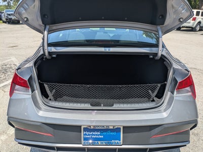 2024 Hyundai ELANTRA SEL