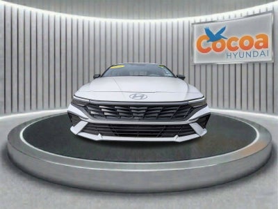 2025 Hyundai ELANTRA SEL Sport
