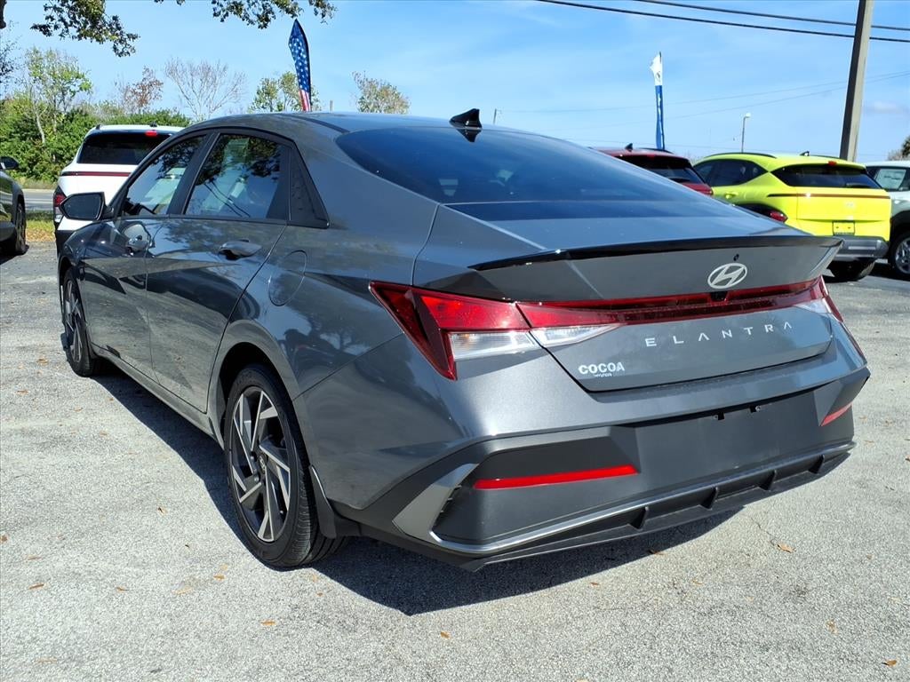 2025 Hyundai ELANTRA SEL Sport