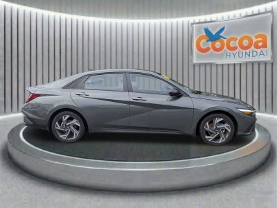 2025 Hyundai ELANTRA SEL Sport