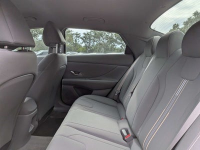 2025 Hyundai ELANTRA SEL Sport