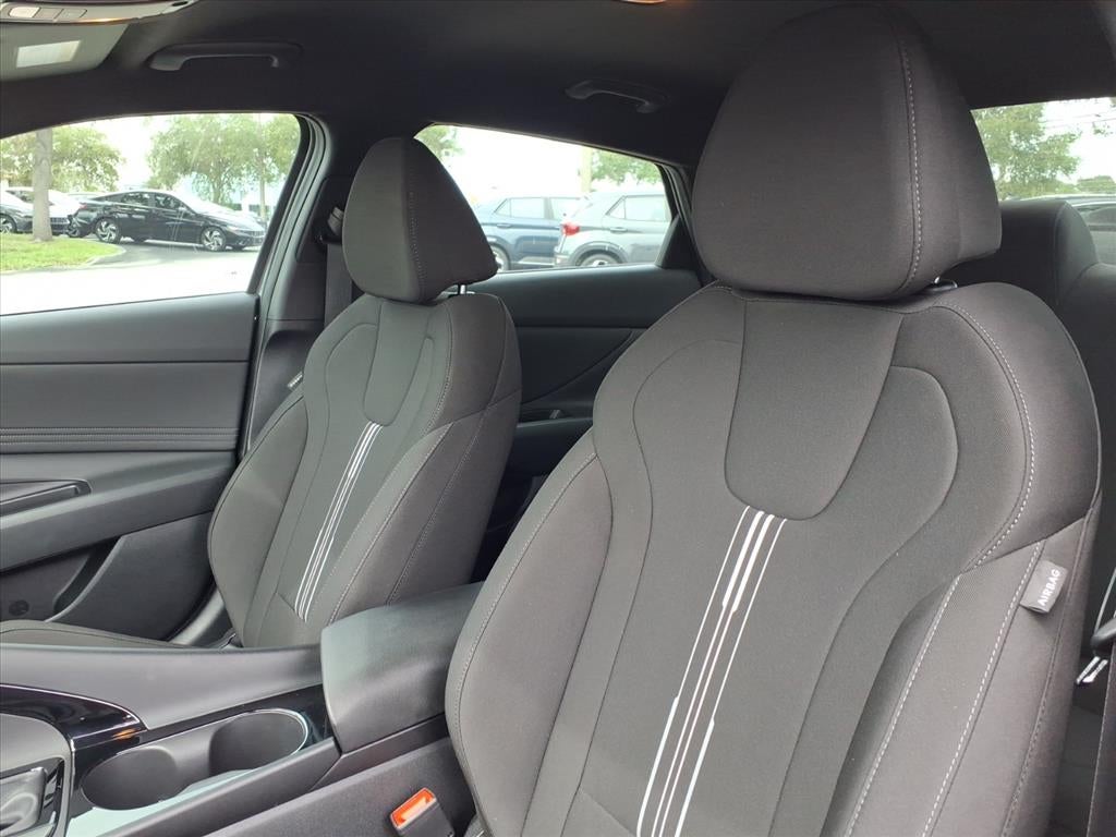 2025 Hyundai ELANTRA HYBRID SEL Sport