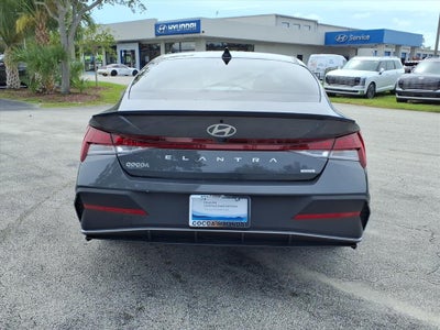 2025 Hyundai ELANTRA HYBRID SEL Sport