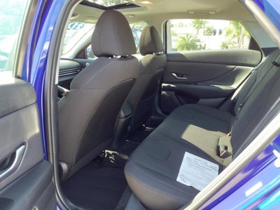 2021 Hyundai ELANTRA SEL