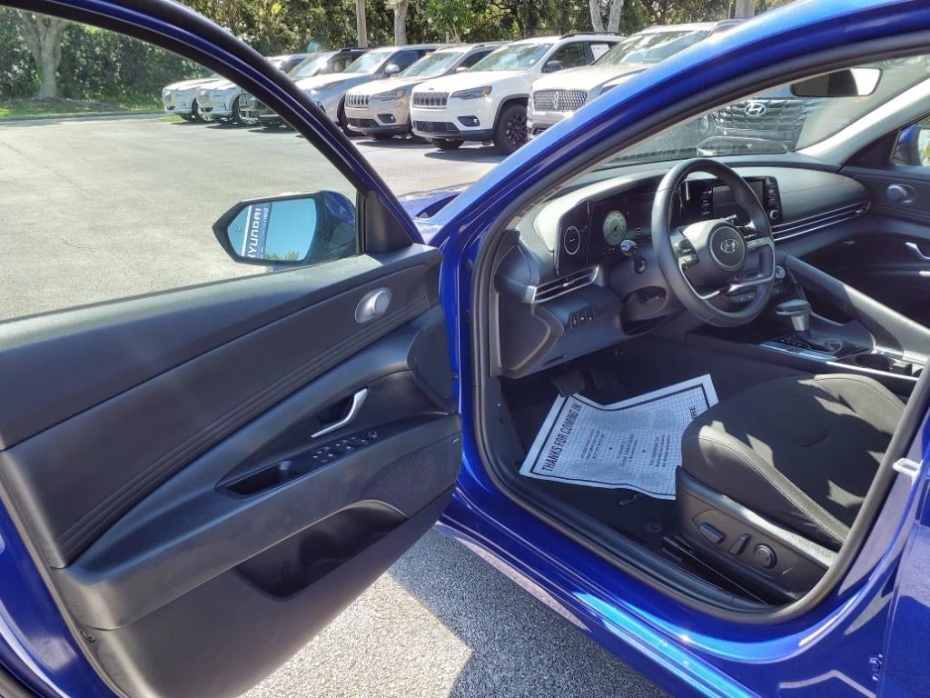 2021 Hyundai ELANTRA SEL