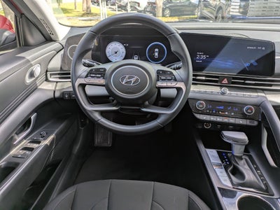 2023 Hyundai ELANTRA SEL