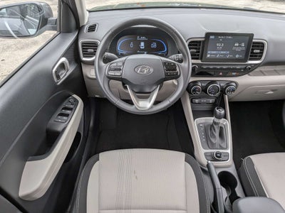 2025 Hyundai VENUE SEL