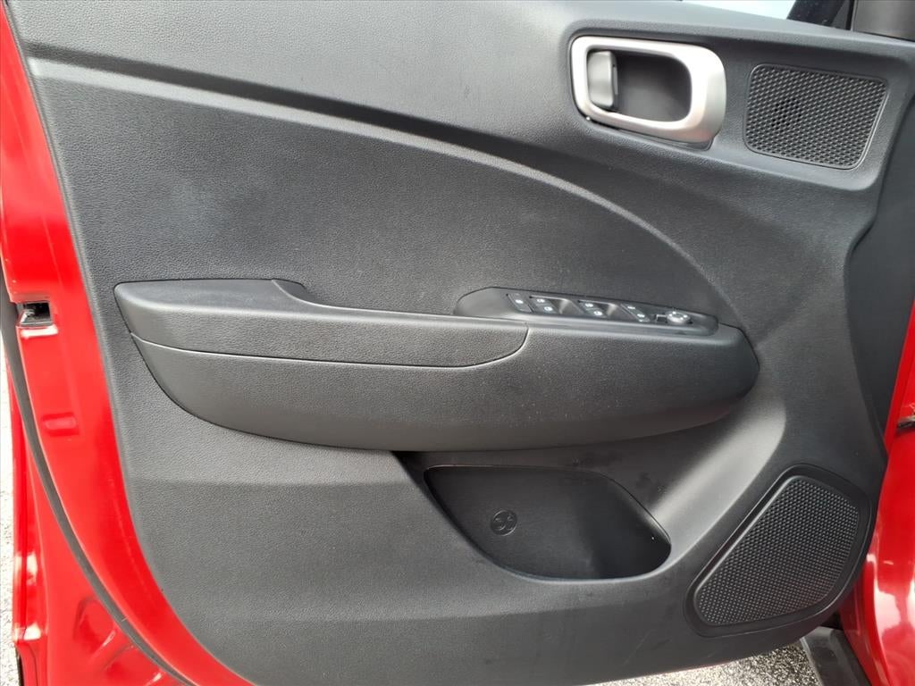 2022 Hyundai VENUE SEL