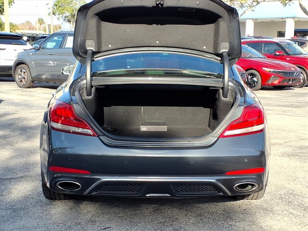 2019 Genesis G70 3.3T Design
