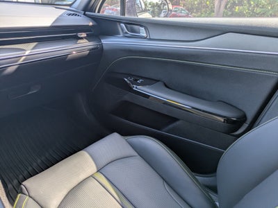 2025 Kia K5 GT