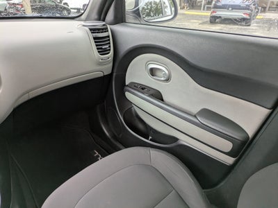 2014 Kia Soul Base