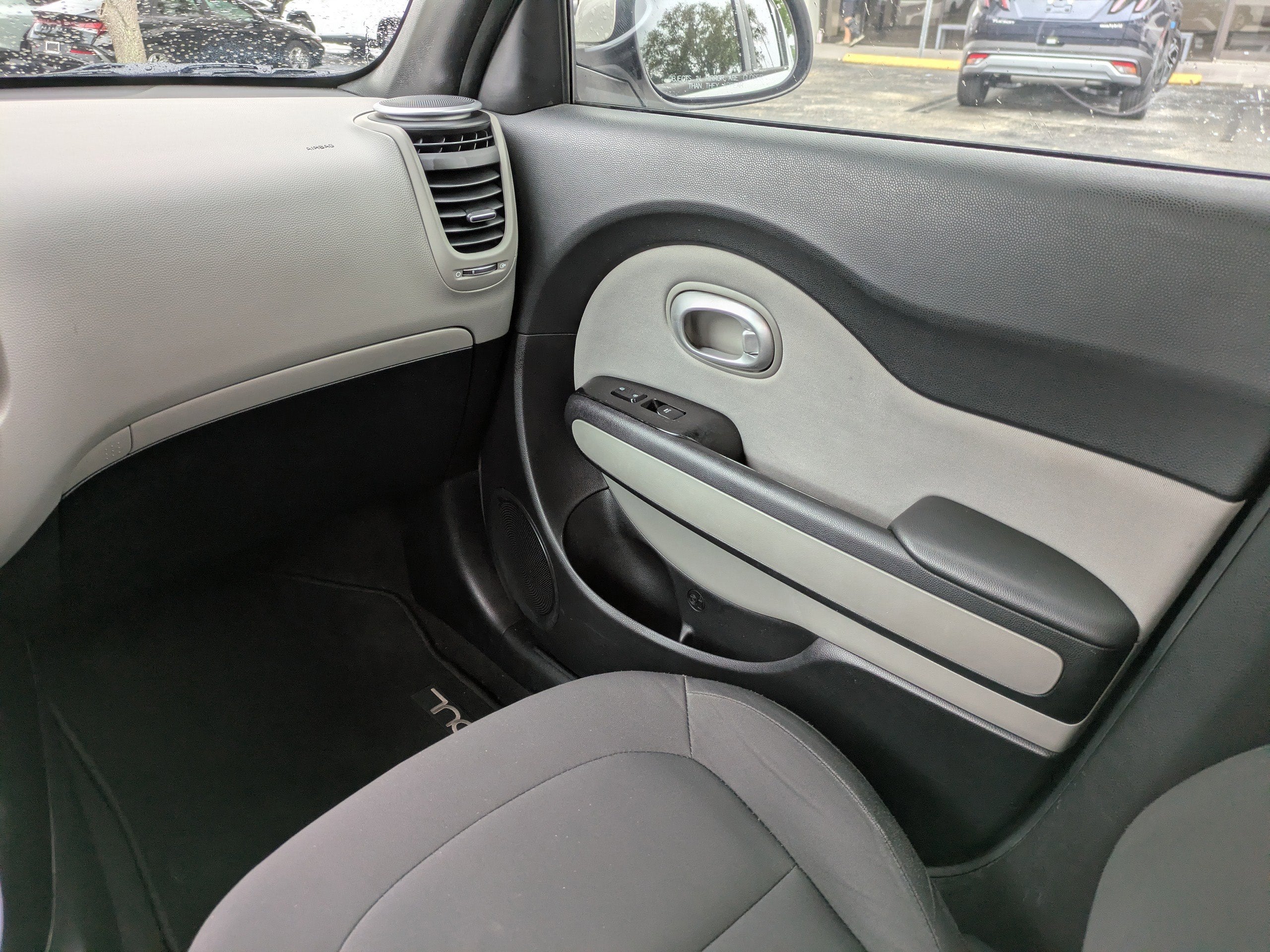 2014 Kia Soul Base