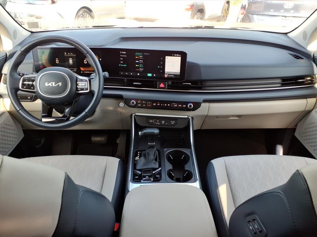 2025 Kia Carnival EX