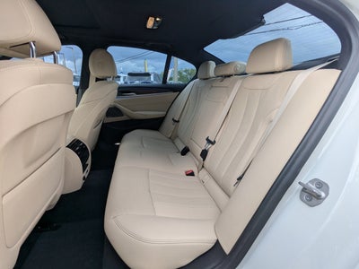 2022 BMW 5 Series 530e