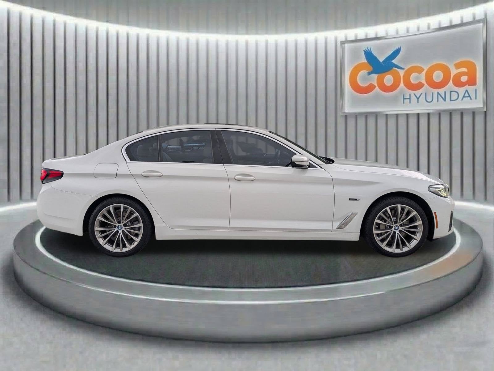 2022 BMW 5 Series 530e
