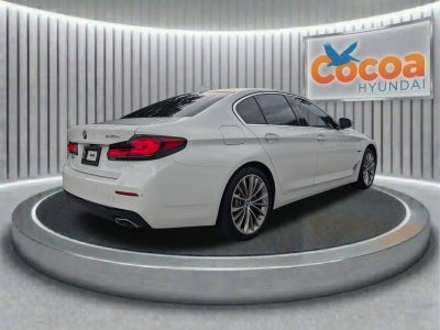 2022 BMW 5 Series 530e